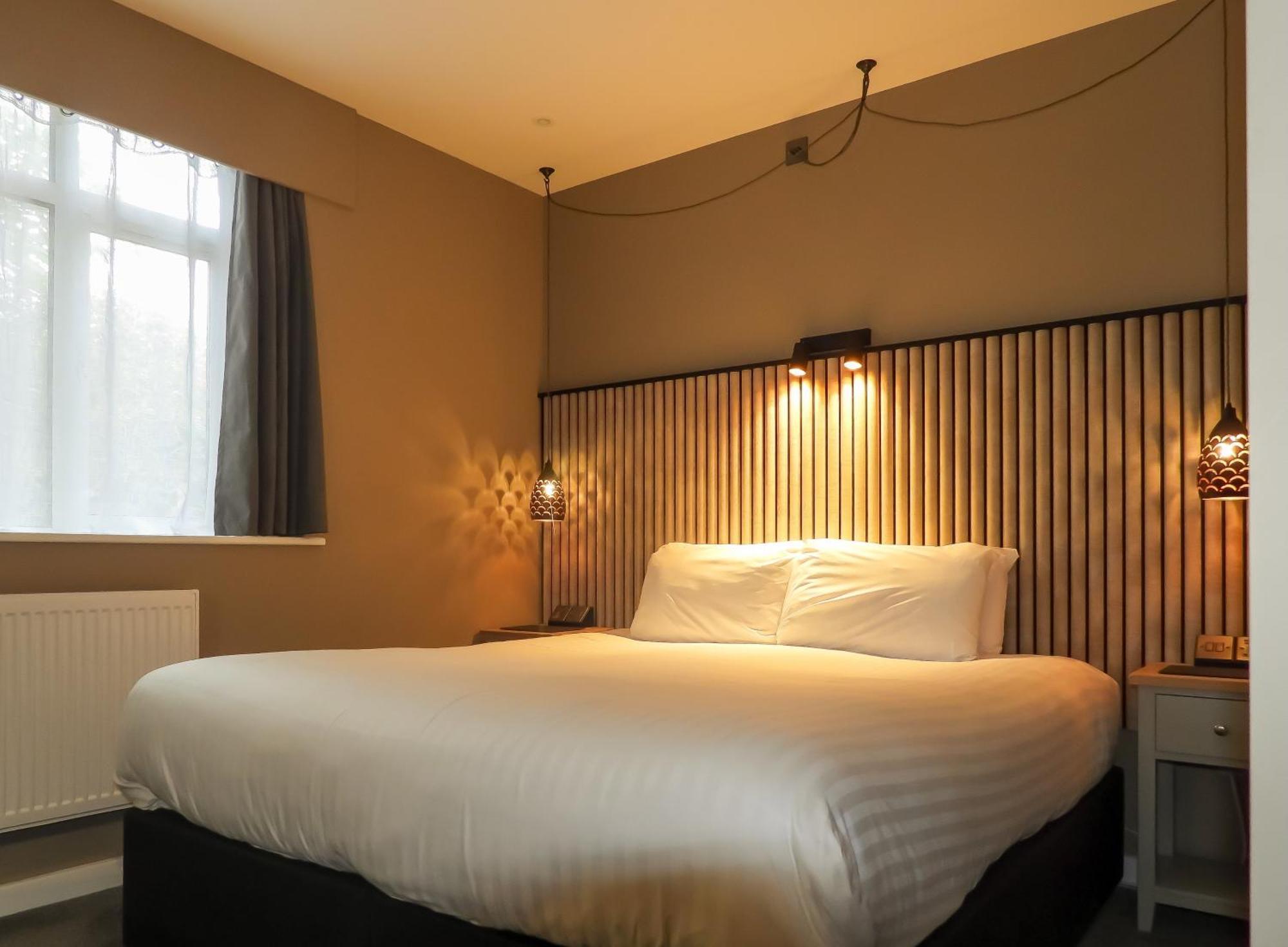 South Lawn Hotel 리밍톤 외부 사진