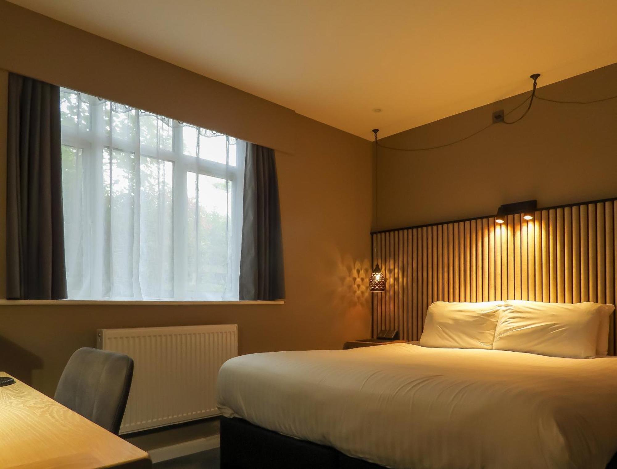 South Lawn Hotel 리밍톤 외부 사진